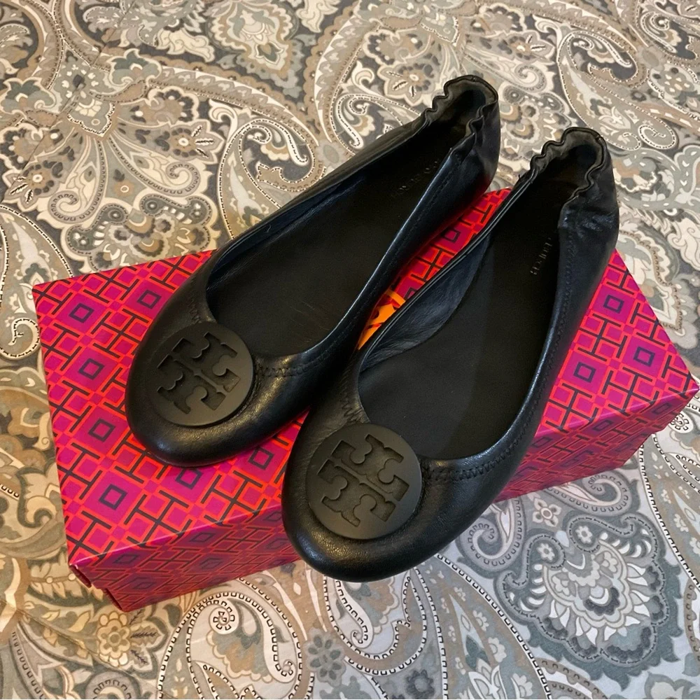 Tory Burch mint worn